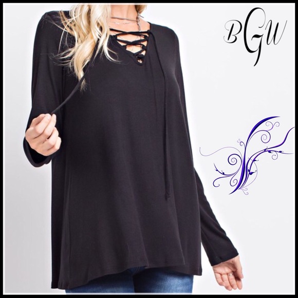 🆕5⭐️Gorgeous Top Lace-Up Detail - Picture 2 of 6